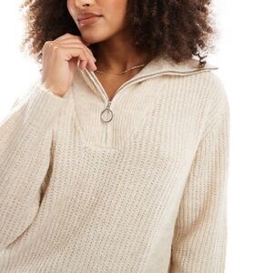 Universal thread quarter zip sweater